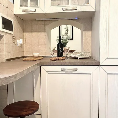 Florart Boutique Apartment, Giardino E Vasca Idro