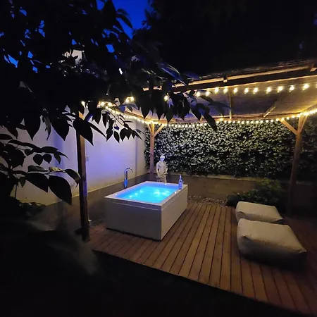 Florart Boutique Apartment, Giardino E Vasca Idro * Floransa